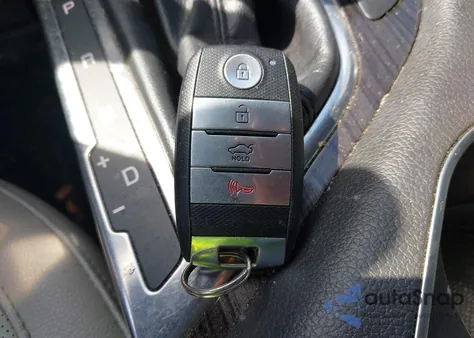 2015 Kia Optima Ex z USA, uszkodzony, nr VIN 5XXGN4A78FG457813